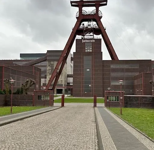 Ein Nachbar Des Unesco-weltkulturerbes Zeche Zollverein! Ge2r Appartement Essen